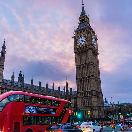 Small Cozy Studio Zone 1 London Luaran gambar