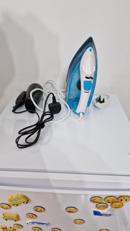 Small Cozy Studio Zone 1 London Luaran gambar